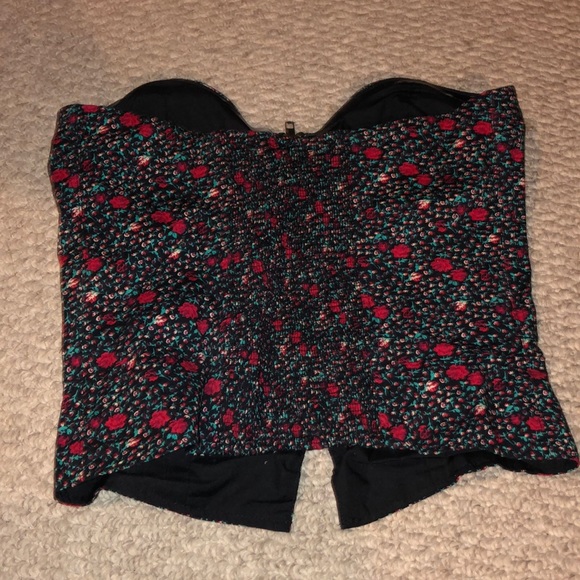 Strapless floral top - Picture 2 of 2